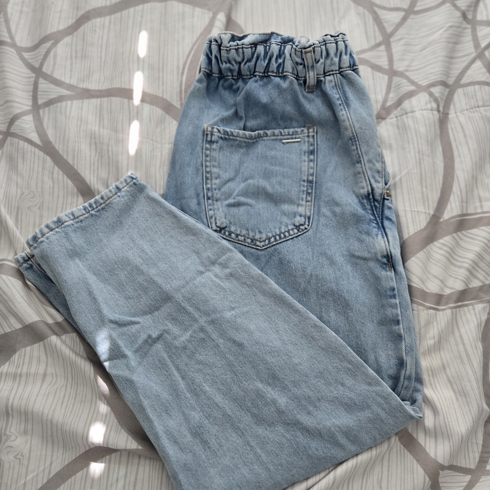 Zara High Rise Blue Jeans with Gathered Waist